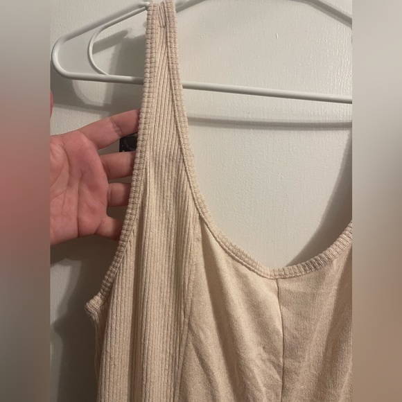 Cute beige cozy jumpsuit from GILLY hicks size L. - Picture 4 of 8